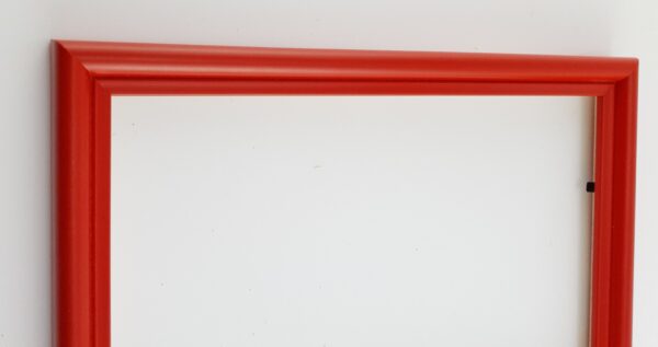 059C (8) Rama Drewniana Czerwona – Soczysta Energia – Seria 059C