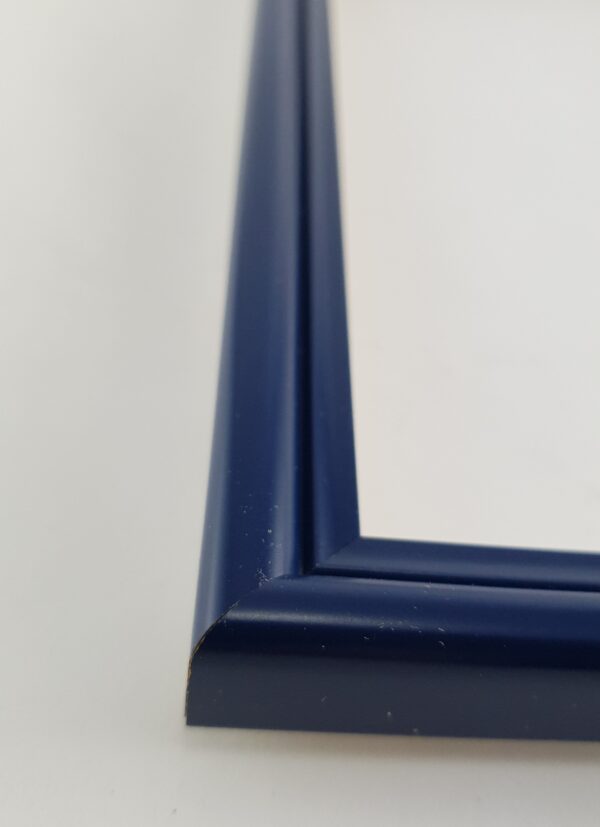 059G (6) Rama Drewniana Granatowa – Klasyczna Elegancja – Seria 059G