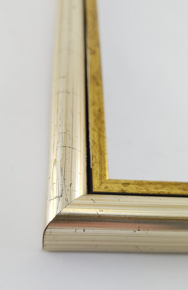 Rama Drewniana Srebrna ze Złotym Paskiem – Dwukolorowy Prestiż – Seria 060sc