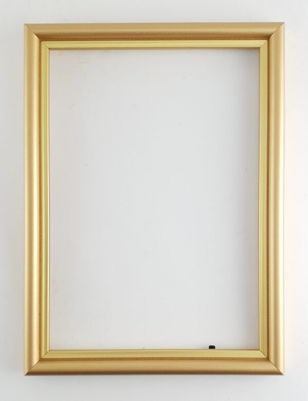 Rama Drewniana Złoto Satynowe – Klasyczna Elegancja / Profil 060 B/