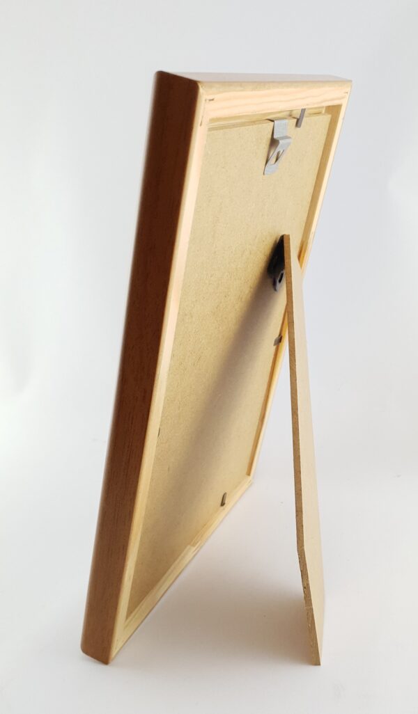 Rama Drewniana Jasny Brąz (Grusza) – Naturalne Ciepło – Seria 060GRB