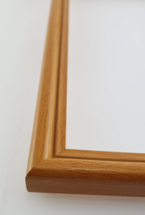 Rama Drewniana Jasny Brąz (Grusza) – Naturalne Ciepło – Seria 060GRB