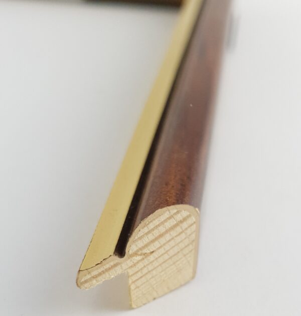 060mkd (8) Rama Drewniana Wiśnia ze Złotym Paskiem – Ciepła Klasyka – Seria 060MKD