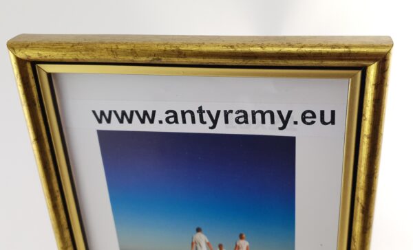 060zp (4) Rama Drewniana Stare Złoto ze Złotym Paskiem – Antyczny Szyk – Seria 060ZP