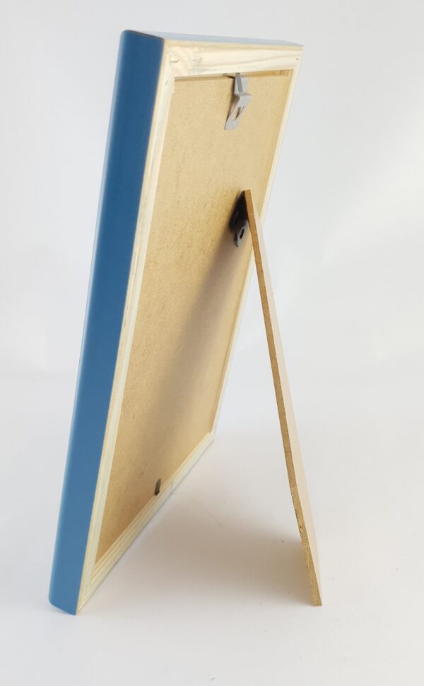 095n (2) Rama Drewniana Błękitna – Pastelowa Świeżość – Seria 059 N