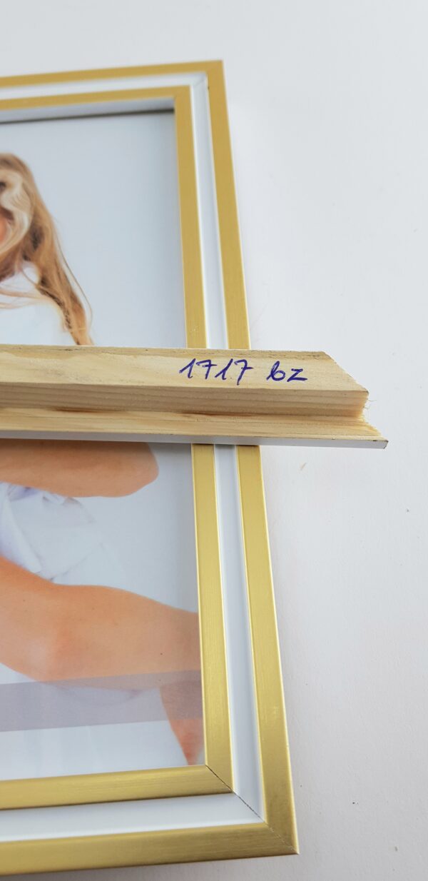 20200321_201816 Rama Drewniana Biała ze Złotem – Nowoczesna Elegancja-1717 BZ