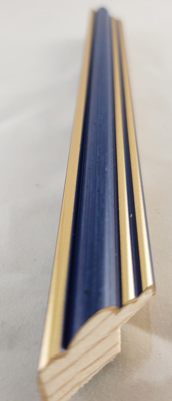 915gi (2) Rama Drewniana Granatowa z Podwójnym Złotem – Klasyczny Prestiż – Seria 915 /GI/