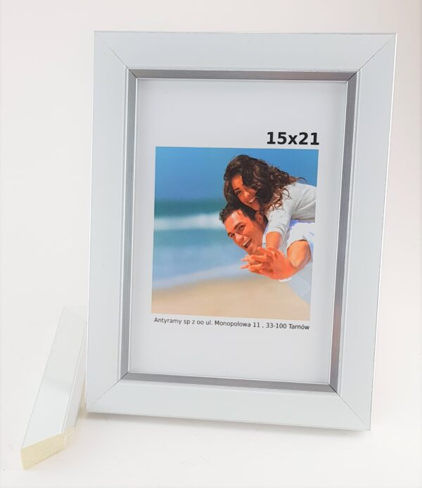 ramka foto g00 (5) Nowoczesna Rama Foto Biała ze Srebrną Wstawką – Seria Gloria