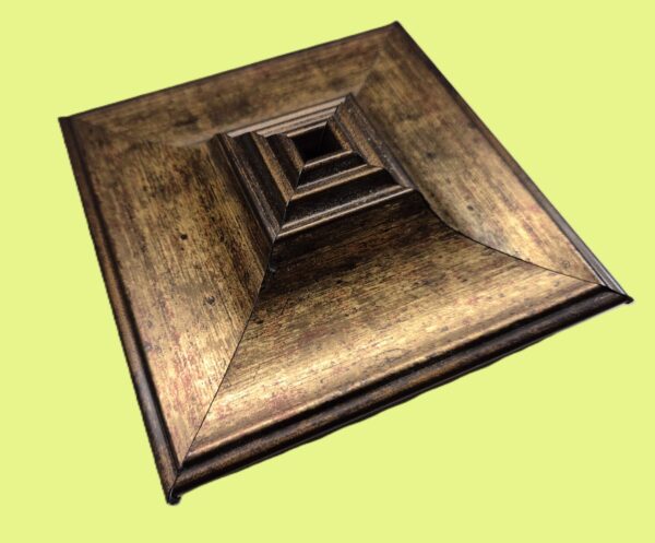 Piramida 12x12 Antyczne Złoto: Siła detalu w stylu Vintage - SR3