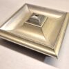 Ozdobnik Ścienny – Kwadratowa Piramida 10x10 cm – Szampańskie Srebro Nakrapiane - SR4