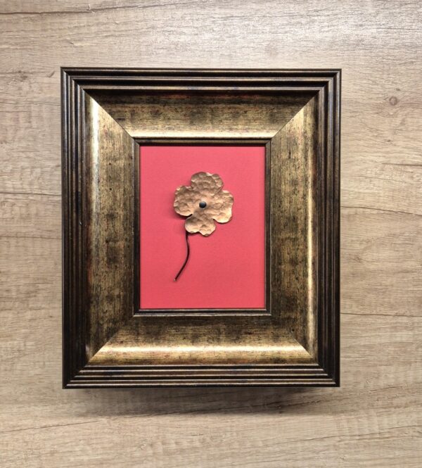 Obraz 3D „Ręcznie Kuta Koniczynka” – Symbol Szczęścia w Ramie – 20x25 cm – Handmade - K1